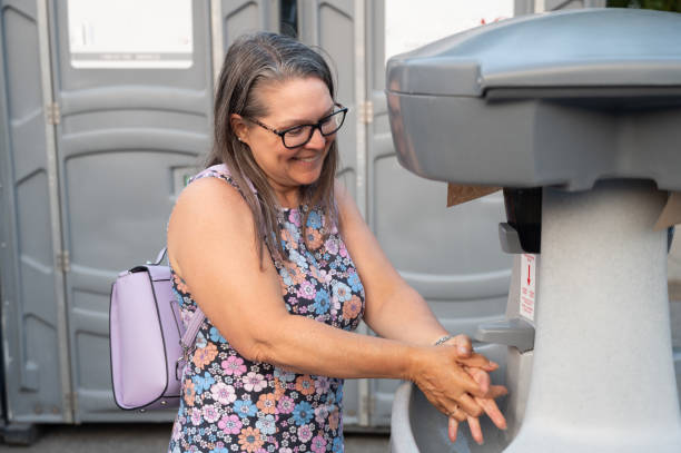 Affordable portable toilet rental in Annetta, TX
